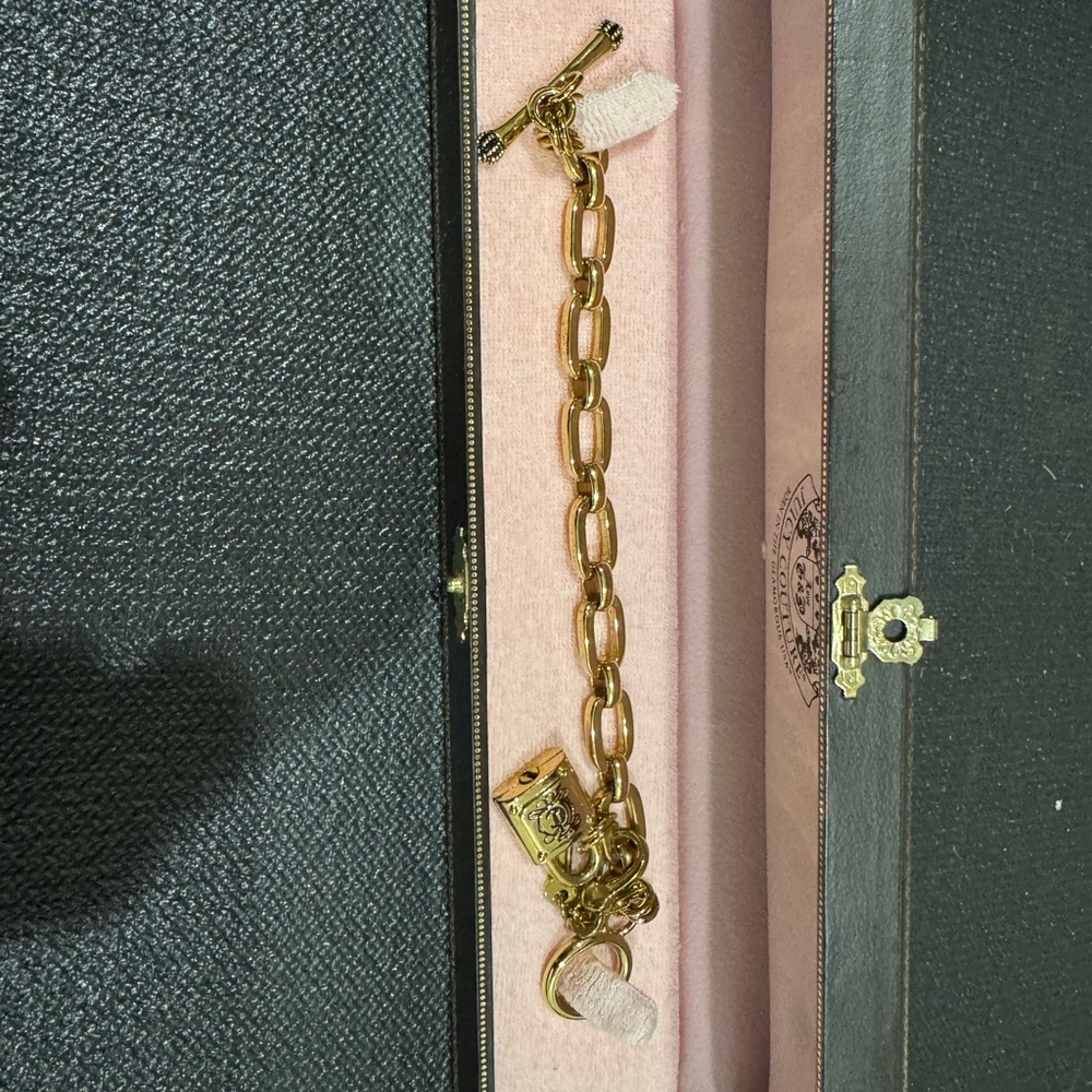 Juicy Couture Gold Chain Key Holder with Lock Bracelet